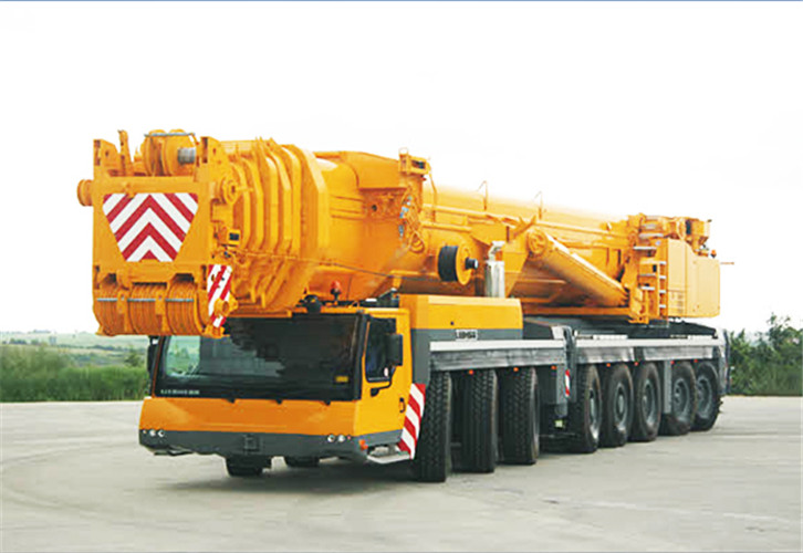 和田县精密设备吊装（如机床、仪器）需要特殊车型吗？