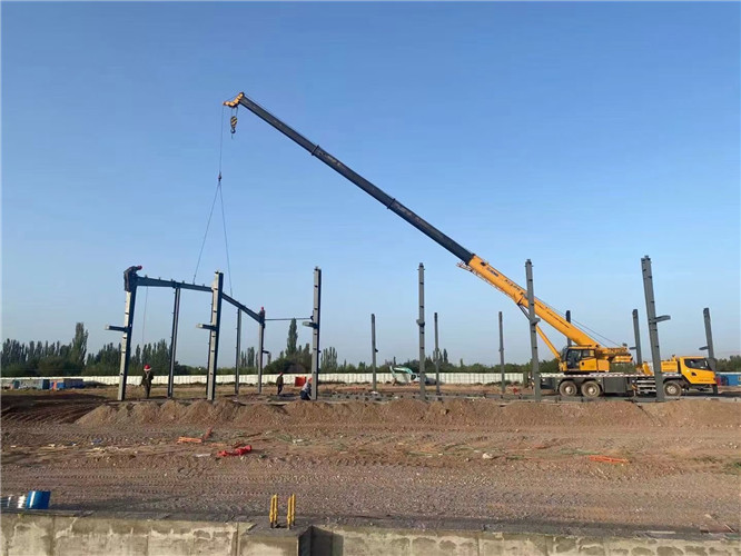 和田县夜间、节假日作业是否有加价？加价比例多少？